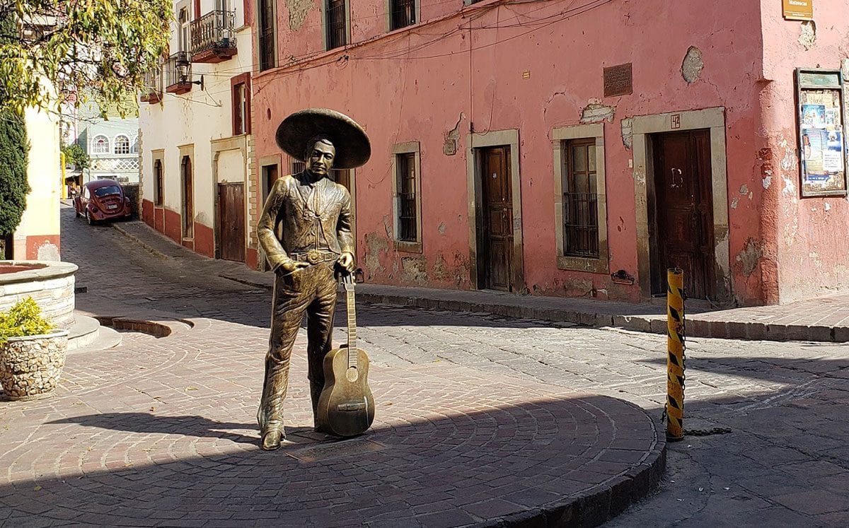 Guanajuato y sus callejoneadas