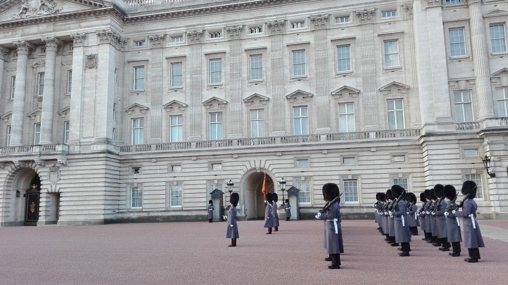 El Palacio de Buckingham… y la Familia Real Británica