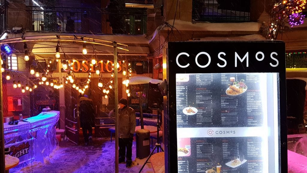 Cosmos Café… excelente menú canadiense
