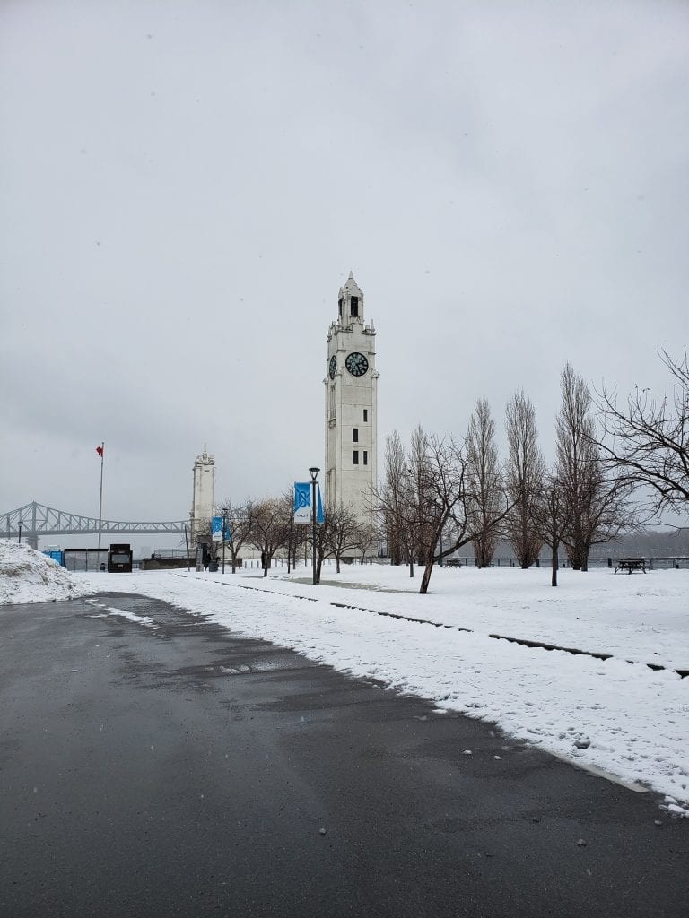 La Torre del Reloj… monumento conmemorativo  
