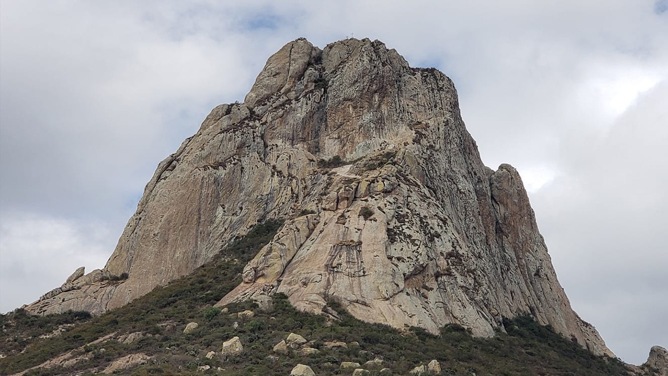 Peña de Bernal… el tercer monolito más grande del mundo