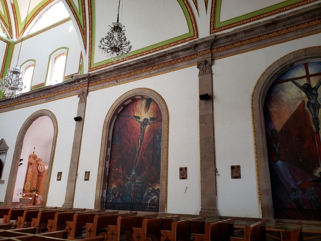 Templo de Santa María Ahuacatlán… y su milagroso Cristo Negro 