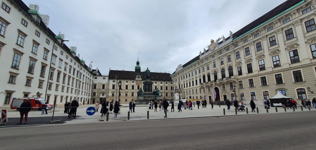 Hofburg… El Palacio Imperial de Viena
