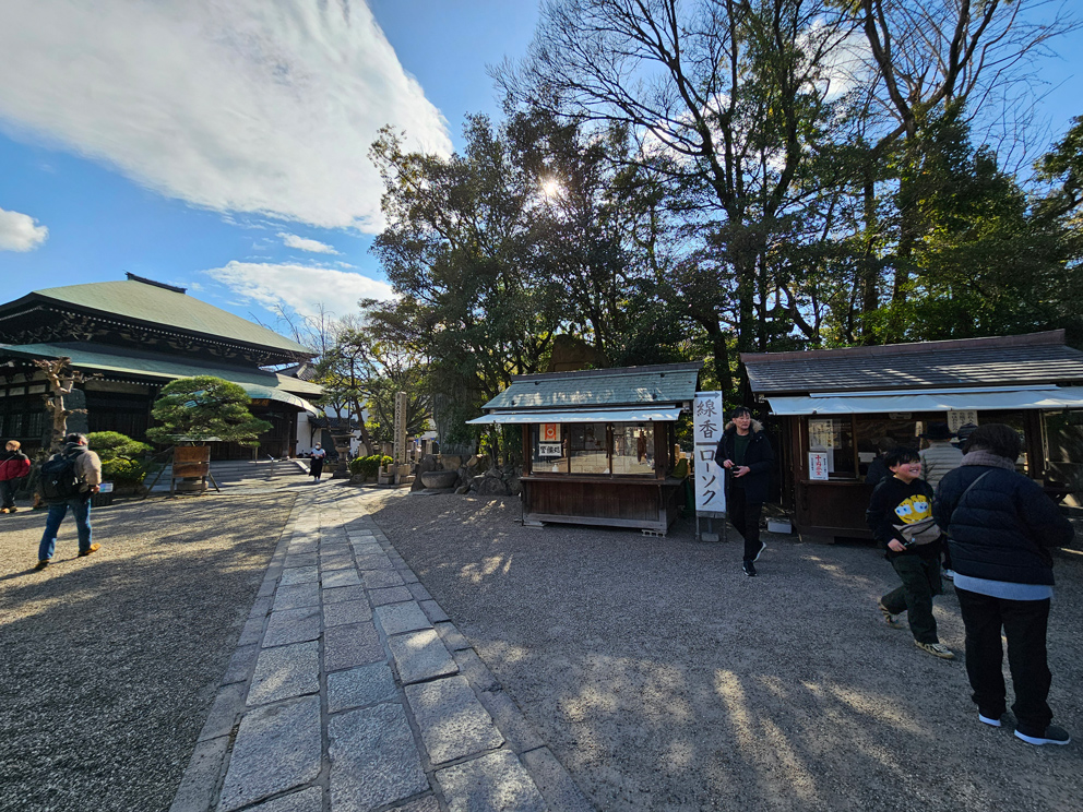 Templo Isshinji… más allá de sus estatuas de Buda