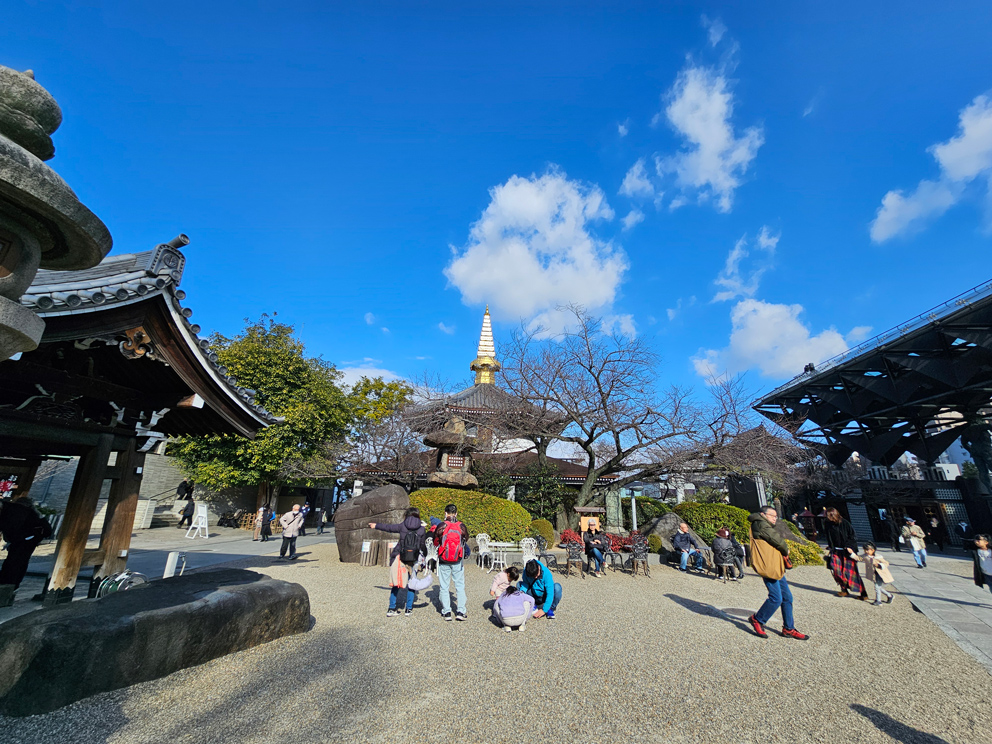 Templo Isshinji… más allá de sus estatuas de Buda