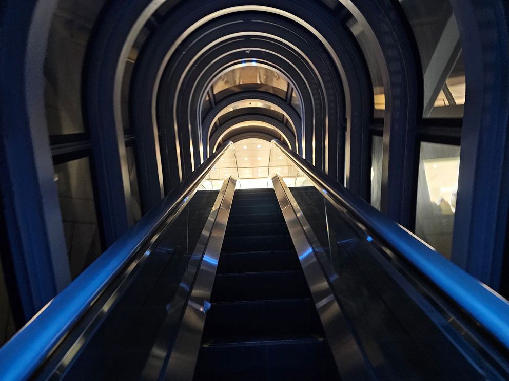 Umeda Sky Building… y su plataforma flotante