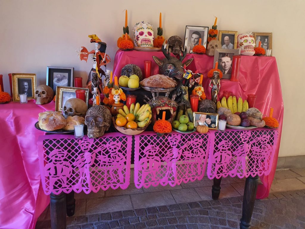 Día de Muertos… celebración del Día de todos los Santos
