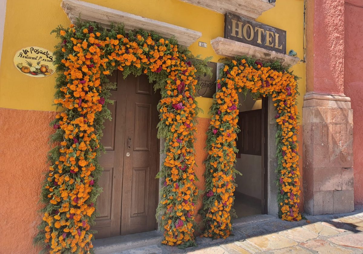 Día de Muertos… celebración del Día de todos los Santos