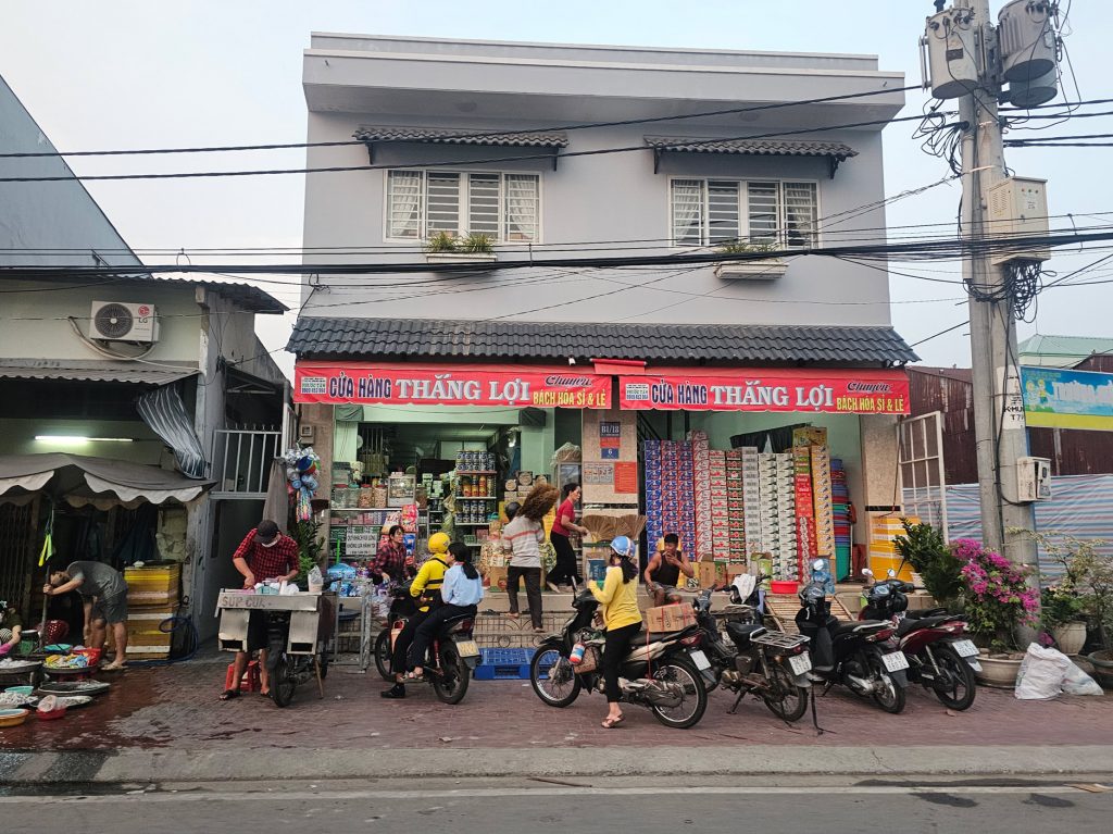 Comercio ambulante… tradición vietnamita