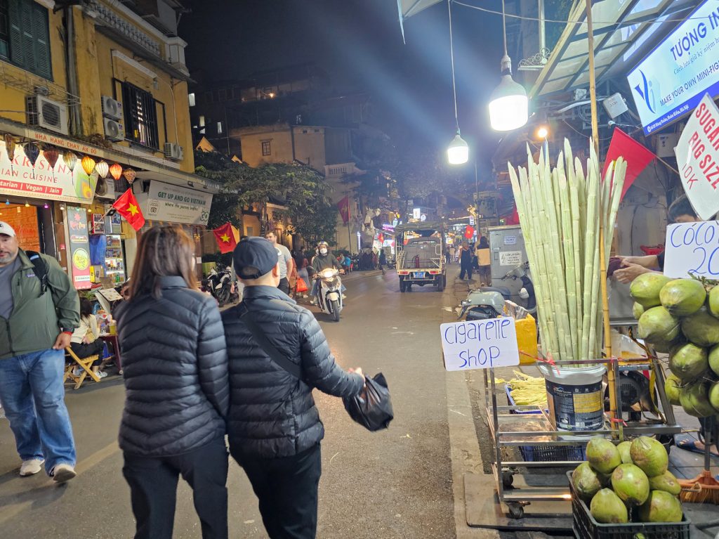 Comercio ambulante… tradición vietnamita