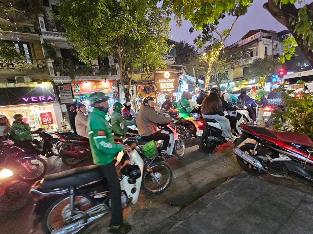 Hanói… la ciudad dentro del río