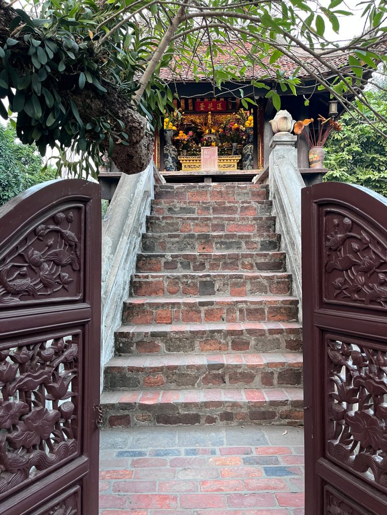 Chua Mot Cot… La Pagoda del Pilar Único