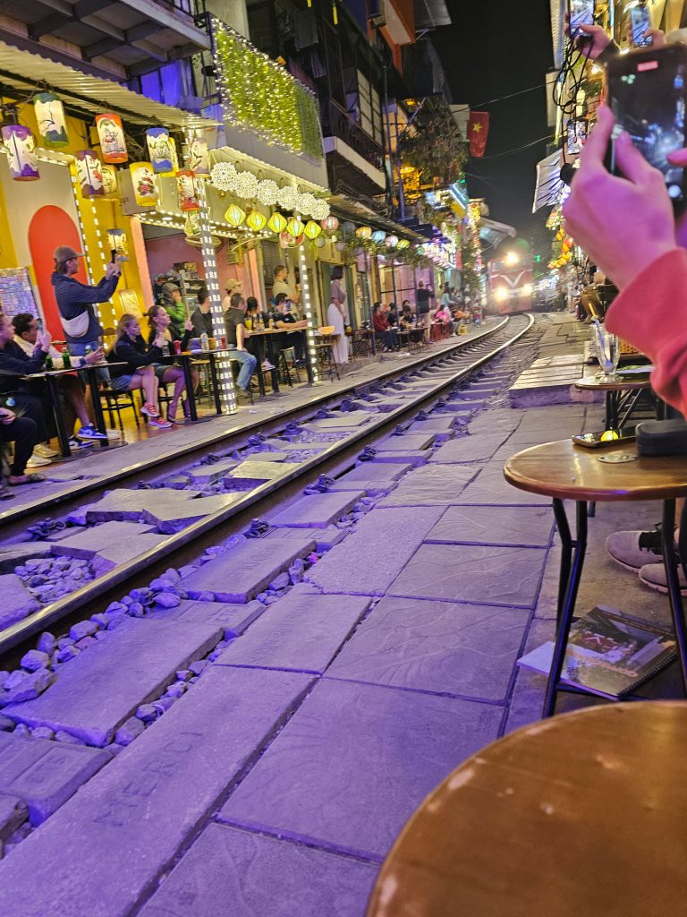 Hanoi Train Street… una joya imprescindible