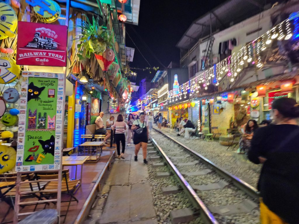 Hanoi Train Street… una joya imprescindible
