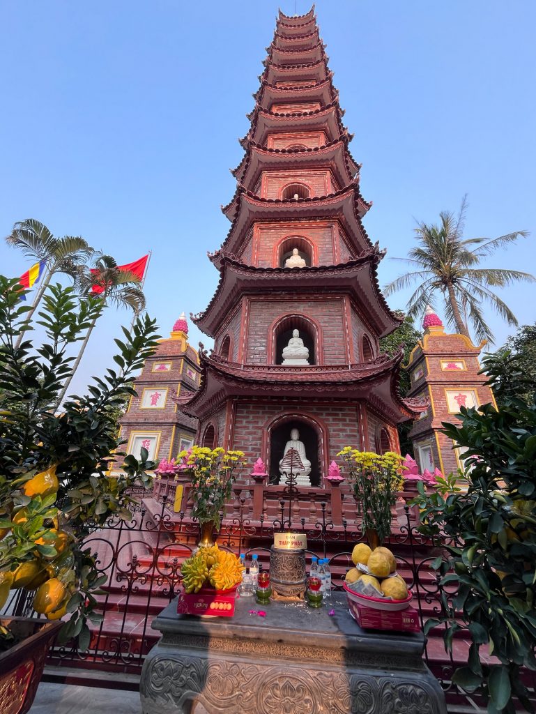 La Pagoda de Tran Quoc… el templo budista más antiguo de Hanói