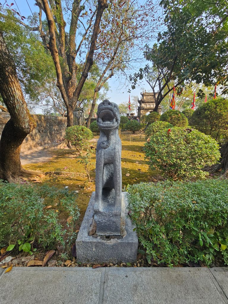 La Ciudadela de Hoa Lu… la antigua capital de Vietnam