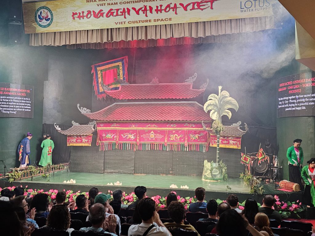 Teatro de Marionetas del Agua… larga tradición vietnamita