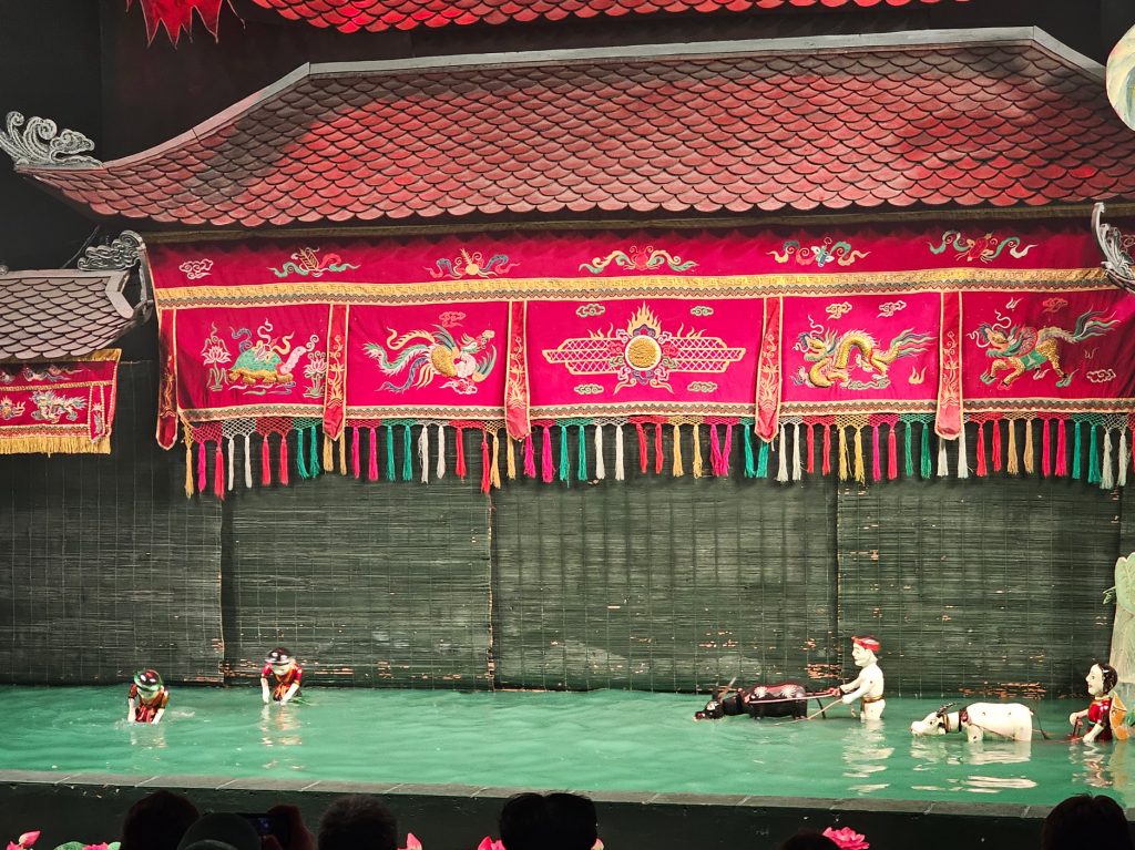 Teatro de Marionetas del Agua… larga tradición vietnamita