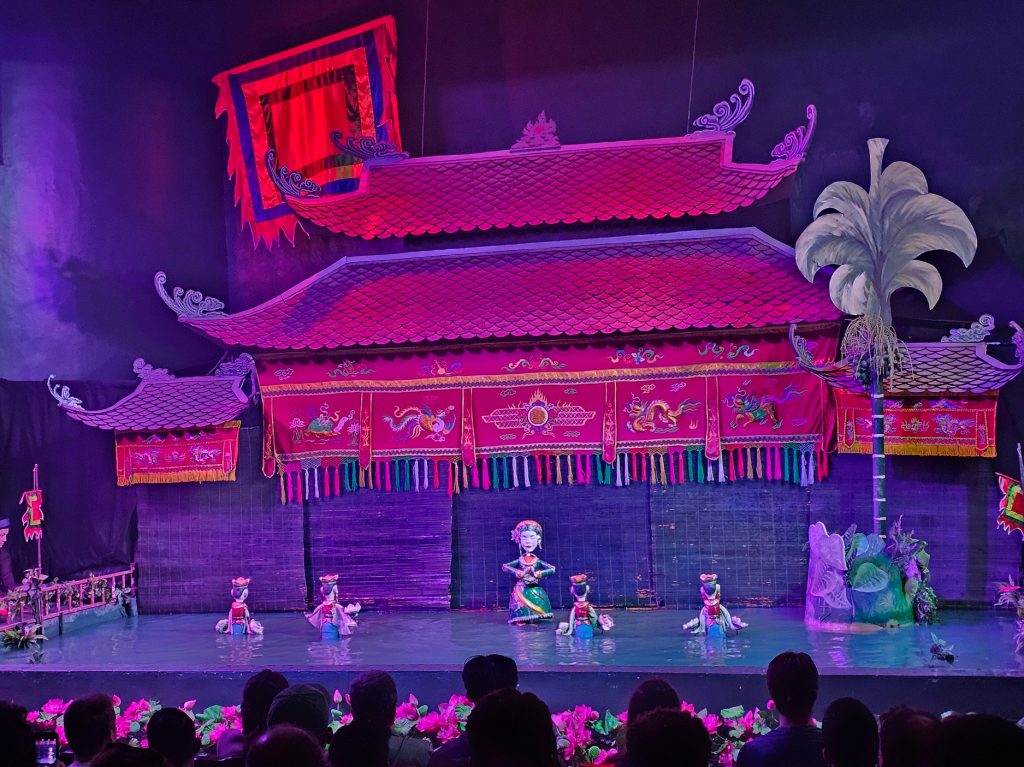 Teatro de Marionetas del Agua… larga tradición vietnamita