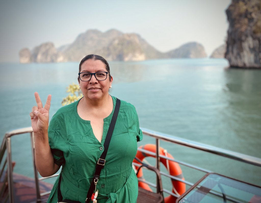 Cultivo de Perlas… granja flotante en Halong