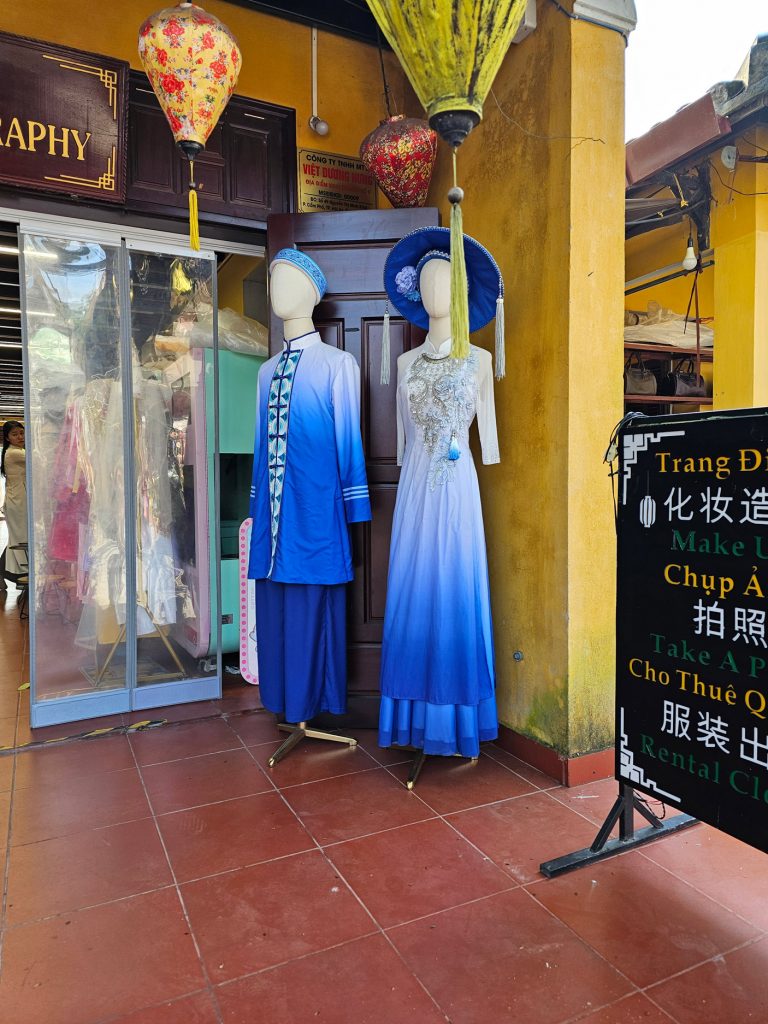 Traje a la medida en Hoi An… la capital del traje sastre