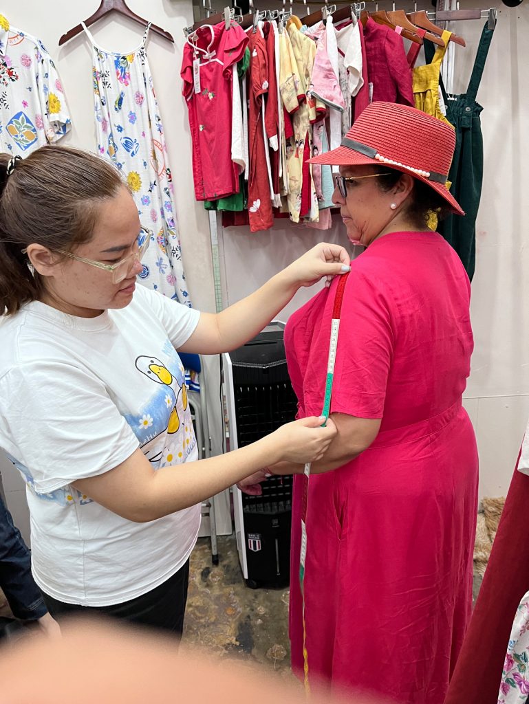 Traje a la medida en Hoi An… la capital del traje sastre