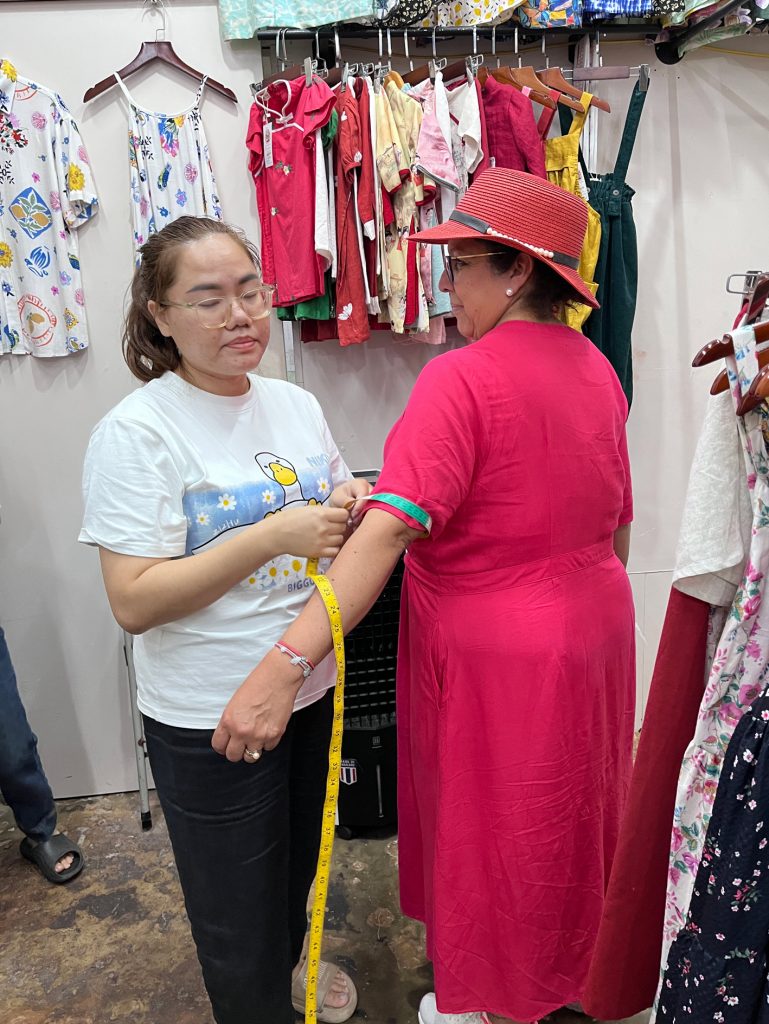 Traje a la medida en Hoi An… la capital del traje sastre