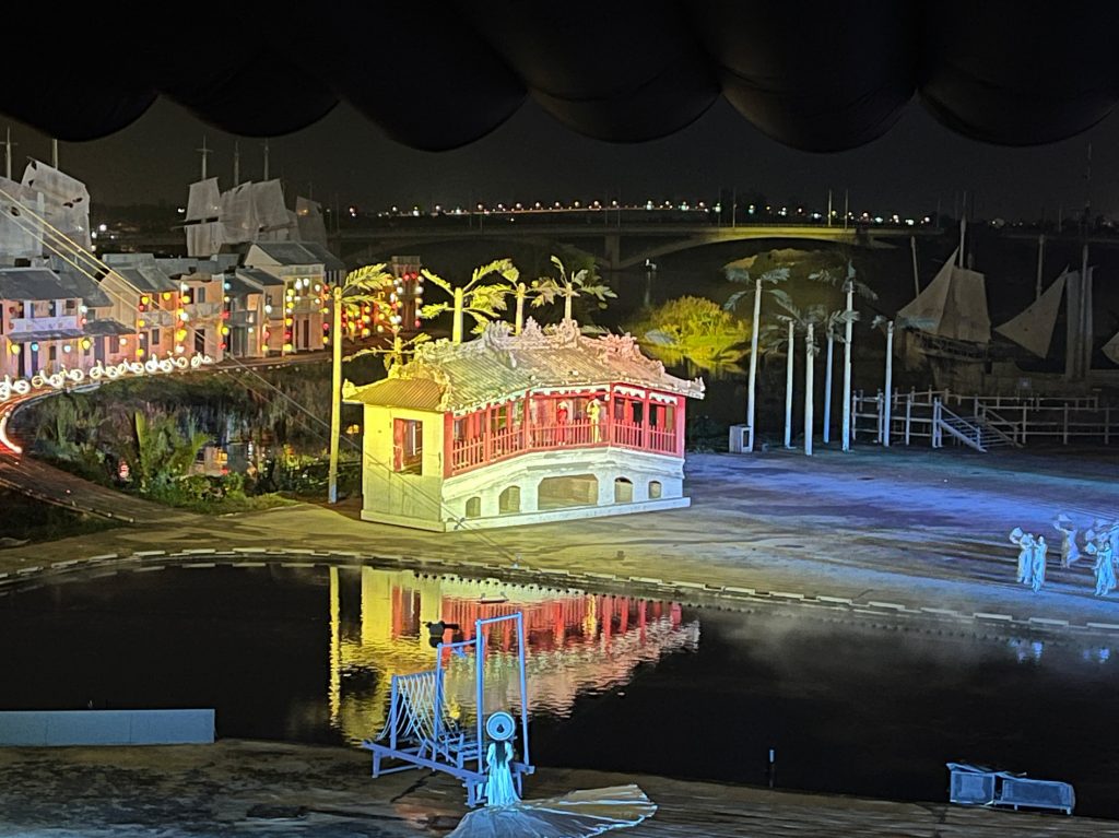 Memories Land Show… Performance de ArteTradicional
