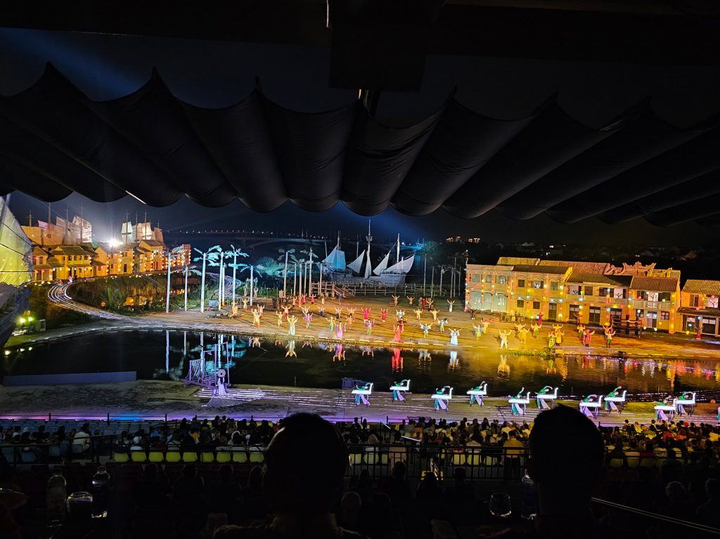 Memories Land Show… Performance de ArteTradicional
