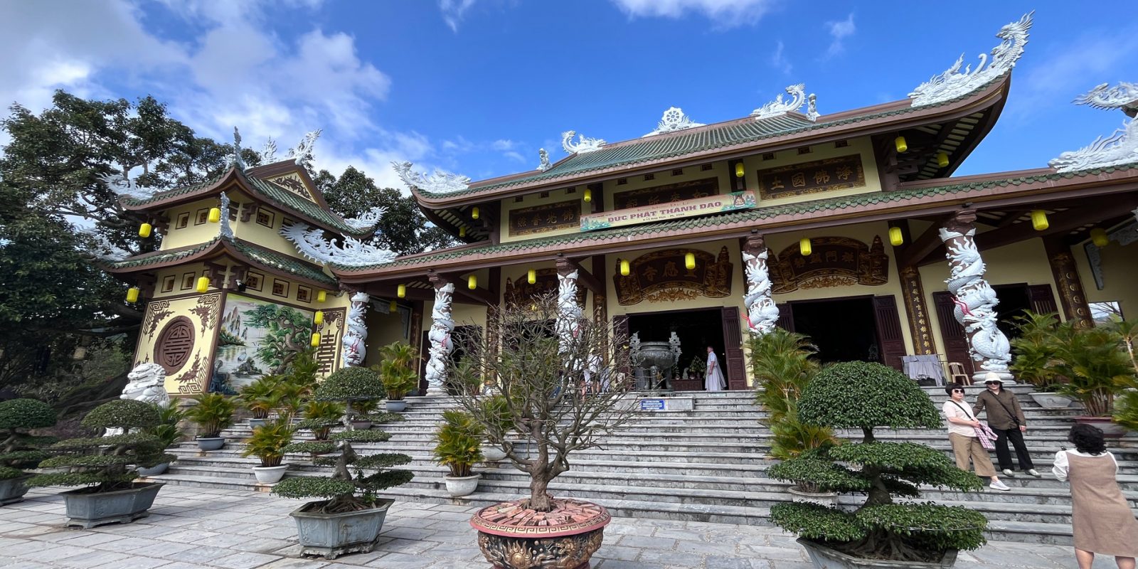 Pagoda de Linh Ung y la Estatua de Lady Budha… belleza y veneración absoluta