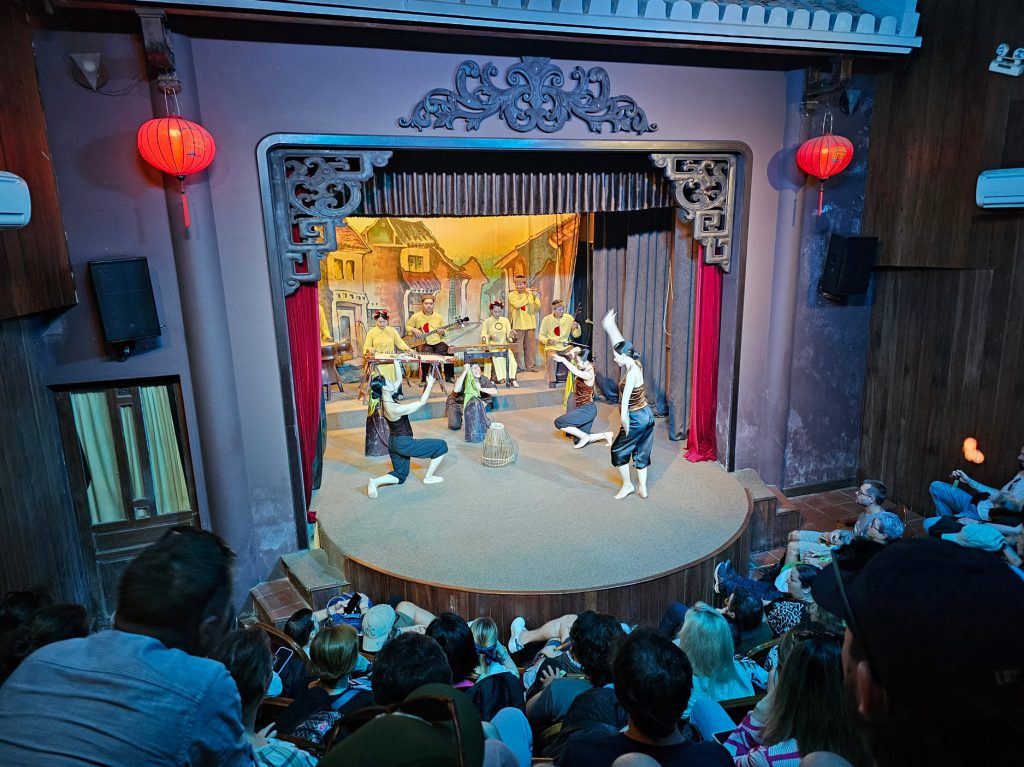 Teatro de Danza Tradicional… deleite visual en Hoi An