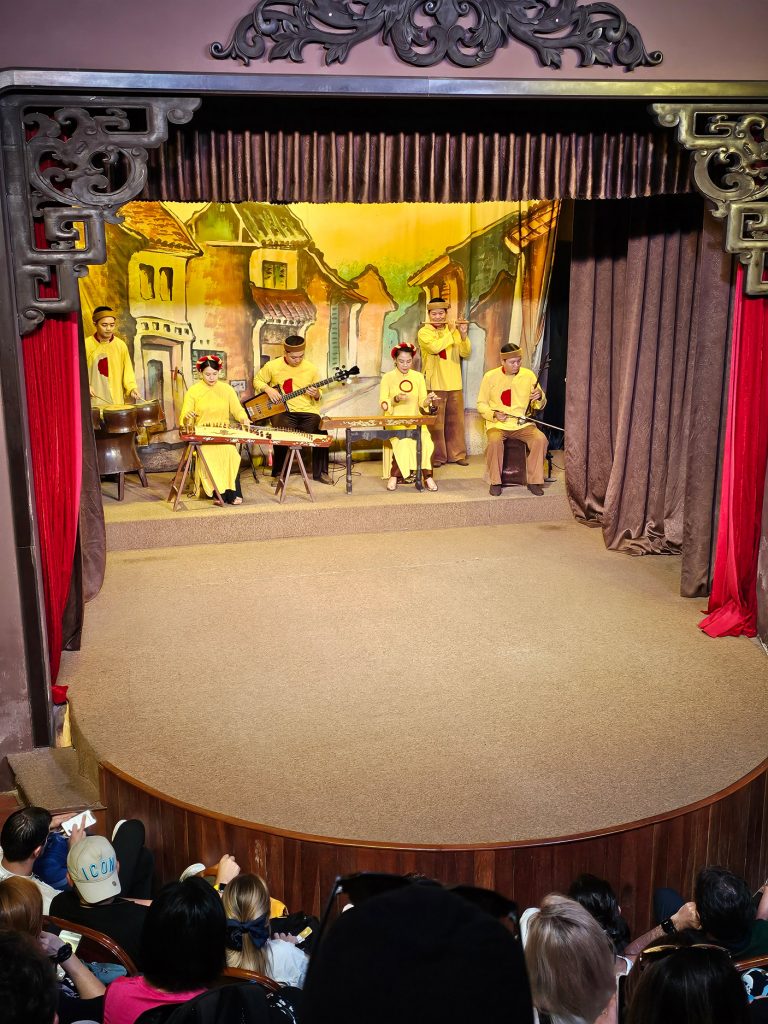 Teatro de Danza Tradicional… deleite visual en Hoi An