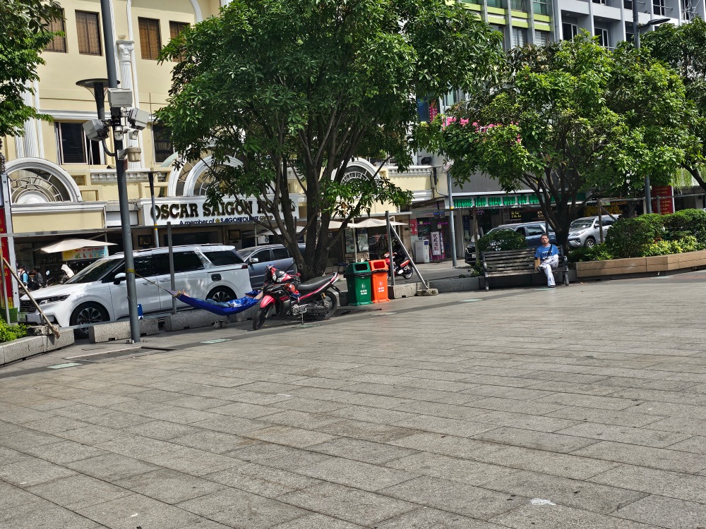 Calle Peatonal Nguyen Hue y el Ayuntamiento de Ho Chi Minh… la primera parada obligatoria
