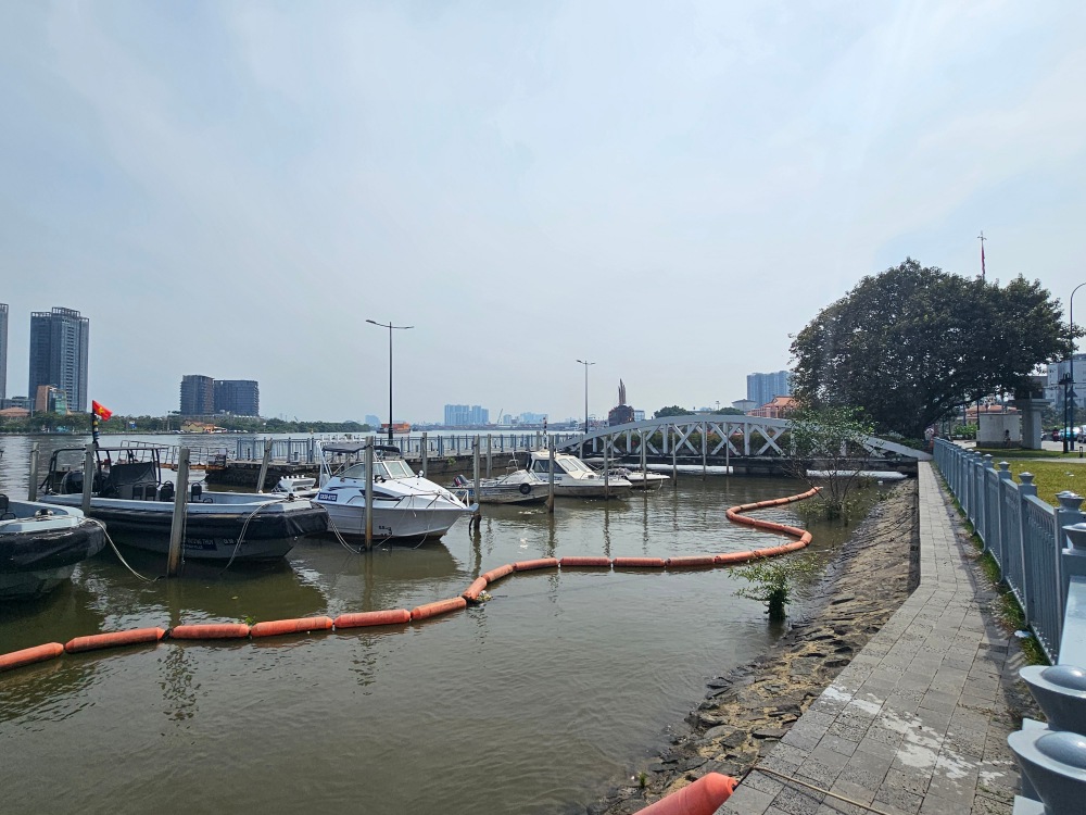 Calle Peatonal Nguyen Hue y el Ayuntamiento de Ho Chi Minh… la primera parada obligatoria
