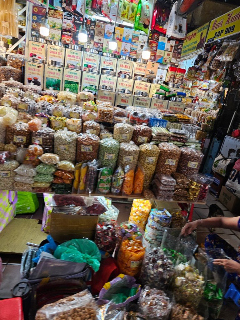 El Mercado Ben Thanh… tradición emblemática
