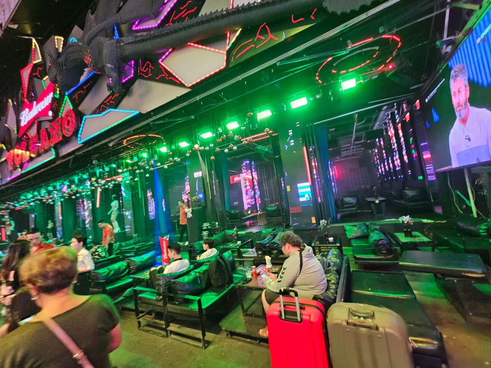 Bui Vien Walking Street… la magia de la noche